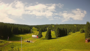 Skiareál Klínovec - Sjezdovka Pařezovka, lanovka CineStar Express - 26.6.2025 v 08:45