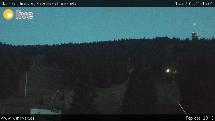 Skiareál Klínovec - Sjezdovka Pařezovka, lanovka CineStar Express - 15.7.2025 v 22:15 Skiareál Klínovec - Sjezdovka Pařezovka, lanovka CineStar Express - 15.7.2025 v 22:15