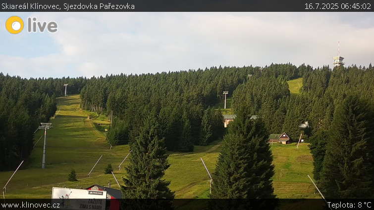 Skiareál Klínovec - Sjezdovka Pařezovka, lanovka CineStar Express - 16.7.2025 v 06:45 Skiareál Klínovec - Sjezdovka Pařezovka, lanovka CineStar Express - 16.7.2025 v 06:45
