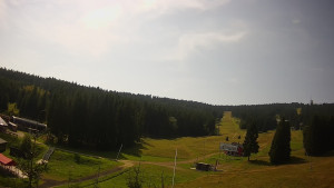 Skiareál Klínovec - Sjezdovka Pařezovka, lanovka CineStar Express - 15.8.2025 v 11:32