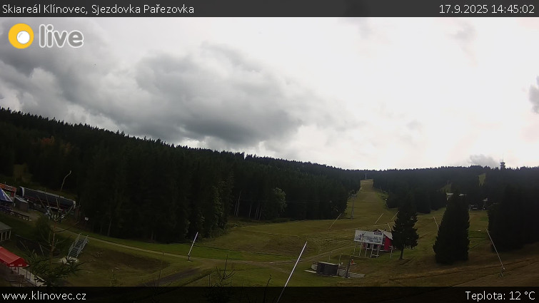 Skiareál Klínovec - Sjezdovka Pařezovka, lanovka CineStar Express - 17.9.2025 v 14:45