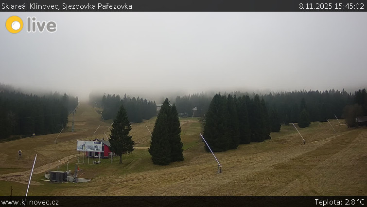 Skiareál Klínovec - Sjezdovka Pařezovka, lanovka CineStar Express - 8.11.2025 v 15:45