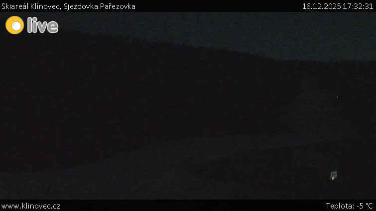 Skiareál Klínovec - Sjezdovka Pařezovka, lanovka CineStar Express - 16.12.2025 v 17:32