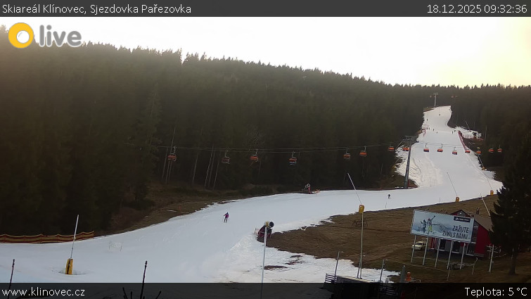 Skiareál Klínovec - Sjezdovka Pařezovka, lanovka CineStar Express - 18.12.2025 v 09:32