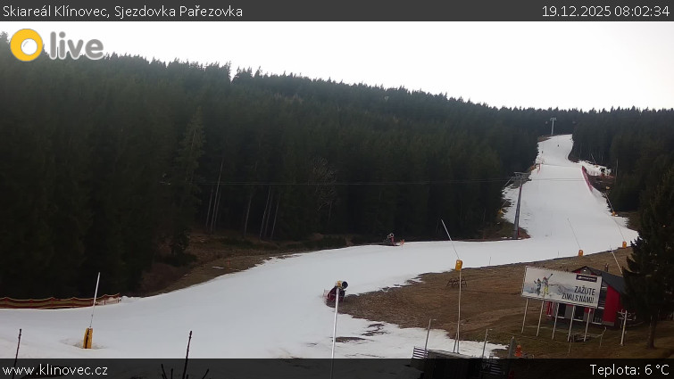 Skiareál Klínovec - Sjezdovka Pařezovka, lanovka CineStar Express - 19.12.2025 v 08:02