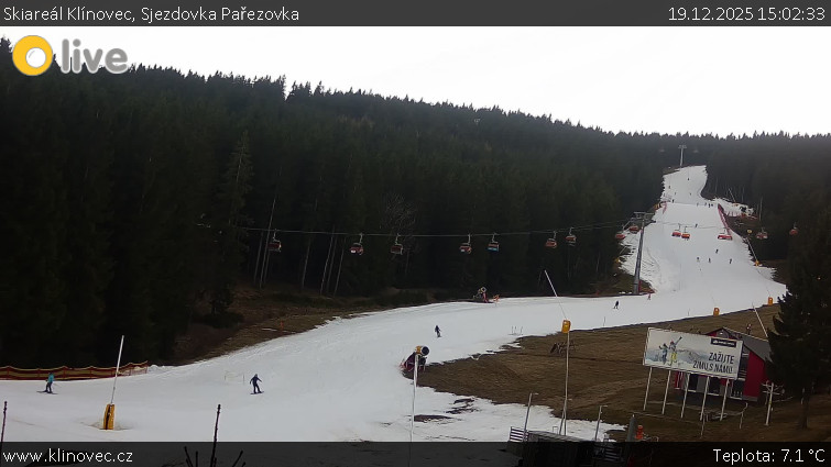Skiareál Klínovec - Sjezdovka Pařezovka, lanovka CineStar Express - 19.12.2025 v 15:02