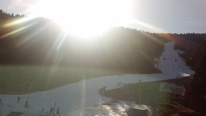 Skiareál Klínovec - Sjezdovka Pařezovka, lanovka CineStar Express - 21.12.2025 v 11:32