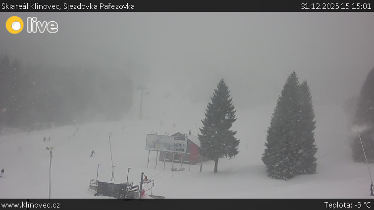 Skiareál Klínovec - Sjezdovka Pařezovka, lanovka CineStar Express - 31.12.2025 v 15:15