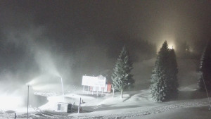 Skiareál Klínovec - Sjezdovka Pařezovka, lanovka CineStar Express - 1.1.2026 v 03:45