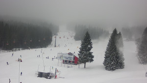 Skiareál Klínovec - Sjezdovka Pařezovka, lanovka CineStar Express - 1.1.2026 v 12:45