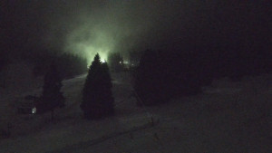 Skiareál Klínovec - Sjezdovka Pařezovka, lanovka CineStar Express - 9.2.2026 v 04:45