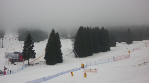 Skiareál Klínovec - Sjezdovka Pařezovka, lanovka CineStar Express - 9.2.2026 v 09:45