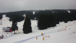 Skiareál Klínovec - Sjezdovka Pařezovka, lanovka CineStar Express - 9.2.2026 v 13:32