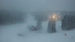 Sjezdovka Pařezovka, lanovka CineStar Express