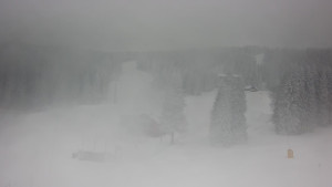 Skiareál Klínovec - Sjezdovka Pařezovka, lanovka CineStar Express - 16.2.2026 v 07:45 Skiareál Klínovec - Sjezdovka Pařezovka, lanovka CineStar Express - 16.2.2026 v 07:45