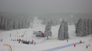 Skiareál Klínovec - Sjezdovka Pařezovka, lanovka CineStar Express - 16.2.2026 v 11:45 Skiareál Klínovec - Sjezdovka Pařezovka, lanovka CineStar Express - 16.2.2026 v 11:45