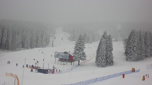 Skiareál Klínovec - Sjezdovka Pařezovka, lanovka CineStar Express - 16.2.2026 v 12:02