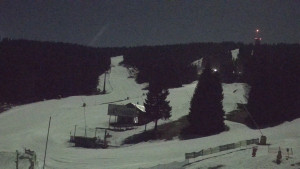 Skiareál Klínovec - Sjezdovka Pařezovka, lanovka CineStar Express - 2.3.2026 v 00:45