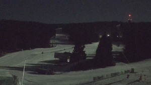 Skiareál Klínovec - Sjezdovka Pařezovka, lanovka CineStar Express - 2.3.2026 v 03:45