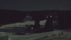 Skiareál Klínovec - Sjezdovka Pařezovka, lanovka CineStar Express - 2.3.2026 v 04:32