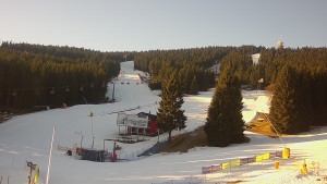 Skiareál Klínovec - Sjezdovka Pařezovka, lanovka CineStar Express - 2.3.2026 v 08:15