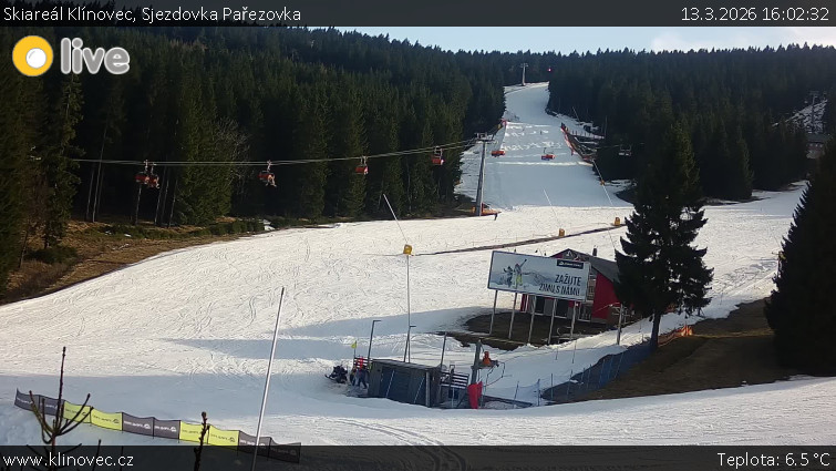 Skiareál Klínovec - Sjezdovka Pařezovka, lanovka CineStar Express - 13.3.2026 v 16:02