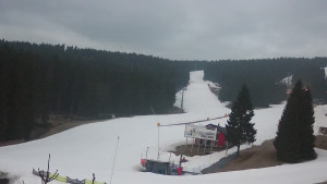 Skiareál Klínovec - Sjezdovka Pařezovka, lanovka CineStar Express - 21.3.2026 v 05:45