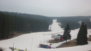 Skiareál Klínovec - Sjezdovka Pařezovka, lanovka CineStar Express - 21.3.2026 v 06:45