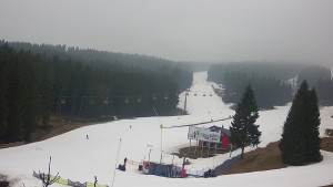 Skiareál Klínovec - Sjezdovka Pařezovka, lanovka CineStar Express - 21.3.2026 v 08:45