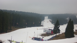 Skiareál Klínovec - Sjezdovka Pařezovka, lanovka CineStar Express - 21.3.2026 v 09:45