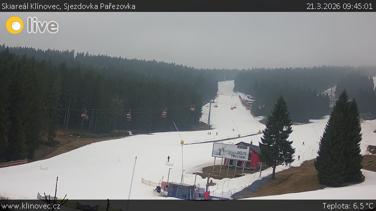 Skiareál Klínovec - Sjezdovka Pařezovka, lanovka CineStar Express - 21.3.2026 v 09:45