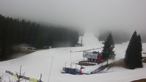 Skiareál Klínovec - Sjezdovka Pařezovka, lanovka CineStar Express - 4.4.2026 v 07:45