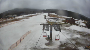 Horské atrakce Ramzová - Dolní část sjezdovky Skiareálu Ramzová - 5.2.2024 v 08:00 Horské atrakce Ramzová - Dolní část sjezdovky Skiareálu Ramzová - 5.2.2024 v 08:00