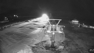 Horské atrakce Ramzová - Dolní část sjezdovky Skiareálu Ramzová - 6.2.2024 v 19:00 Horské atrakce Ramzová - Dolní část sjezdovky Skiareálu Ramzová - 6.2.2024 v 19:00