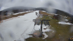 Horské atrakce Ramzová - Dolní část sjezdovky Skiareálu Ramzová - 7.2.2024 v 08:00