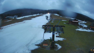 Horské atrakce Ramzová - Dolní část sjezdovky Skiareálu Ramzová - 9.2.2024 v 07:00 Horské atrakce Ramzová - Dolní část sjezdovky Skiareálu Ramzová - 9.2.2024 v 07:00