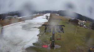 Horské atrakce Ramzová - Dolní část sjezdovky Skiareálu Ramzová - 11.2.2024 v 10:00