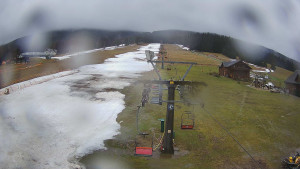 Horské atrakce Ramzová - Dolní část sjezdovky Skiareálu Ramzová - 11.2.2024 v 14:00