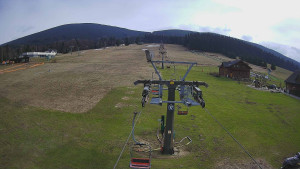 Horské atrakce Ramzová - Dolní část sjezdovky Skiareálu Ramzová - 1.3.2024 v 13:00 Horské atrakce Ramzová - Dolní část sjezdovky Skiareálu Ramzová - 1.3.2024 v 13:00