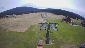 Horské atrakce Ramzová - Dolní část sjezdovky Skiareálu Ramzová - 1.3.2024 v 15:00 Horské atrakce Ramzová - Dolní část sjezdovky Skiareálu Ramzová - 1.3.2024 v 15:00