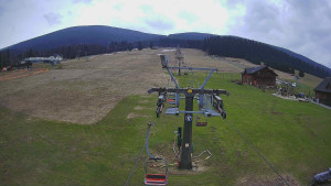 Horské atrakce Ramzová - Dolní část sjezdovky Skiareálu Ramzová - 1.3.2024 v 16:00 Horské atrakce Ramzová - Dolní část sjezdovky Skiareálu Ramzová - 1.3.2024 v 16:00