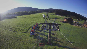 Skiarena R3 Ramzová - Dolní část sjezdovky Skiareálu Ramzová - 9.5.2025 v 07:00