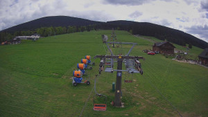 Skiarena R3 Ramzová - Dolní část sjezdovky Skiareálu Ramzová - 9.5.2025 v 12:00