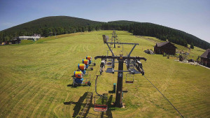 Horské atrakce Ramzová - Dolní část sjezdovky Skiareálu Ramzová - 13.6.2025 v 14:00