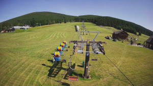 Horské atrakce Ramzová - Dolní část sjezdovky Skiareálu Ramzová - 13.6.2025 v 16:00