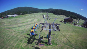 Skiarena R3 Ramzová - Dolní část sjezdovky Skiareálu Ramzová - 14.6.2025 v 16:00