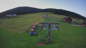 Skiarena R3 Ramzová - Dolní část sjezdovky Skiareálu Ramzová - 20.6.2025 v 05:00