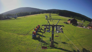 Skiarena R3 Ramzová - Dolní část sjezdovky Skiareálu Ramzová - 1.7.2025 v 08:00