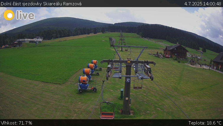 Skiarena R3 Ramzová - Dolní část sjezdovky Skiareálu Ramzová - 4.7.2025 v 14:00 Skiarena R3 Ramzová - Dolní část sjezdovky Skiareálu Ramzová - 4.7.2025 v 14:00