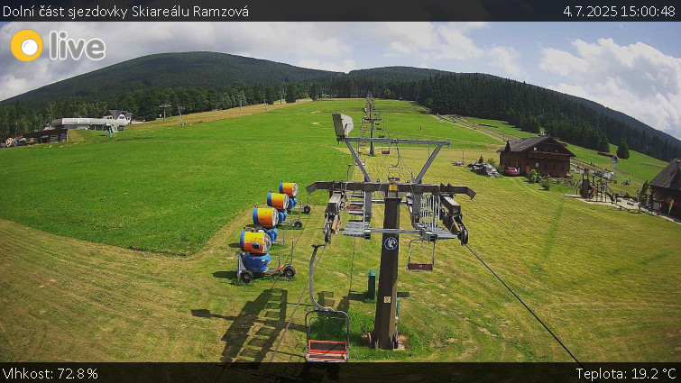 Skiarena R3 Ramzová - Dolní část sjezdovky Skiareálu Ramzová - 4.7.2025 v 15:00 Skiarena R3 Ramzová - Dolní část sjezdovky Skiareálu Ramzová - 4.7.2025 v 15:00
